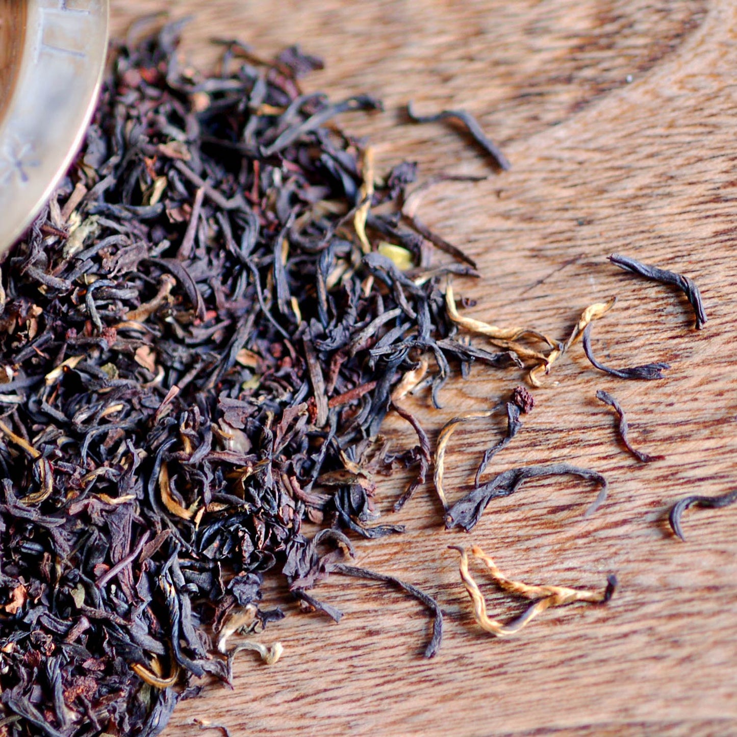 individual leaves of our Rare English Breakfast tea