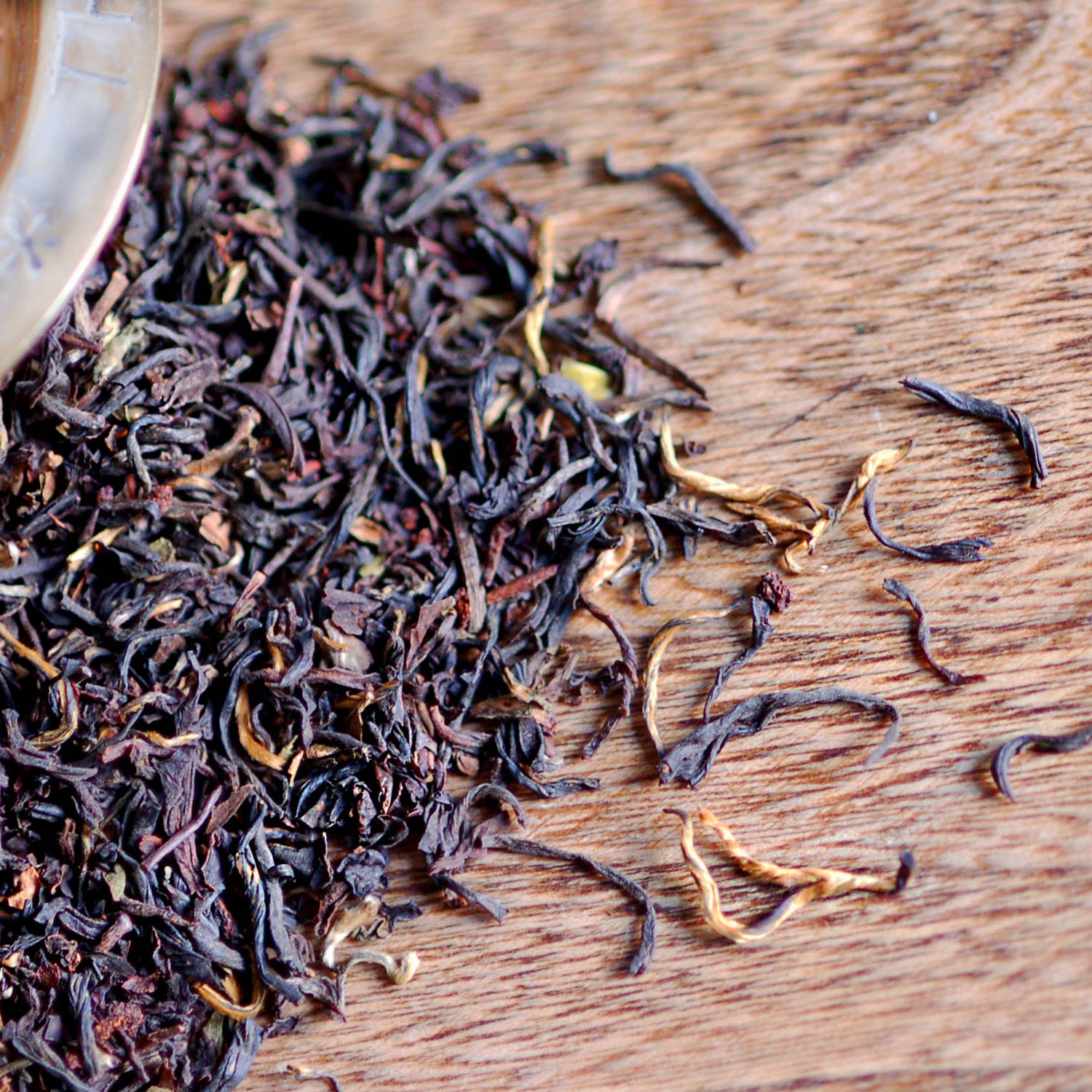 individual leaves of our Rare English Breakfast tea